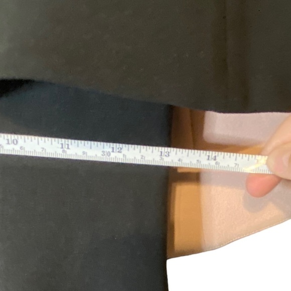 BADGLEY Mischka cape sheath dress size 2 luxury NWOT - Picture 7 of 11